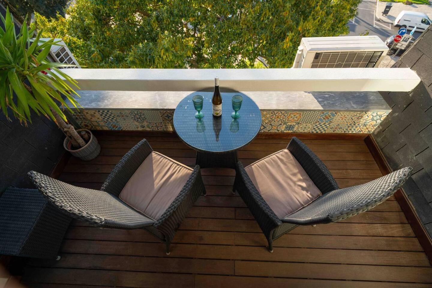 Sea View W Balcony 2 Mins Walk To Beach & Casino إستوريل المظهر الخارجي الصورة