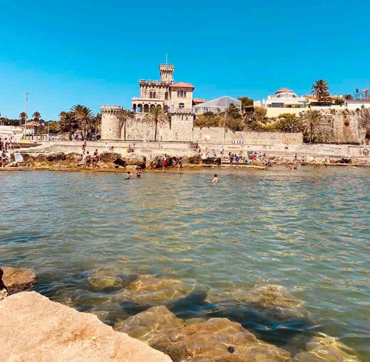 Sea View W Balcony 2 Mins Walk To Beach & Casino إستوريل المظهر الخارجي الصورة