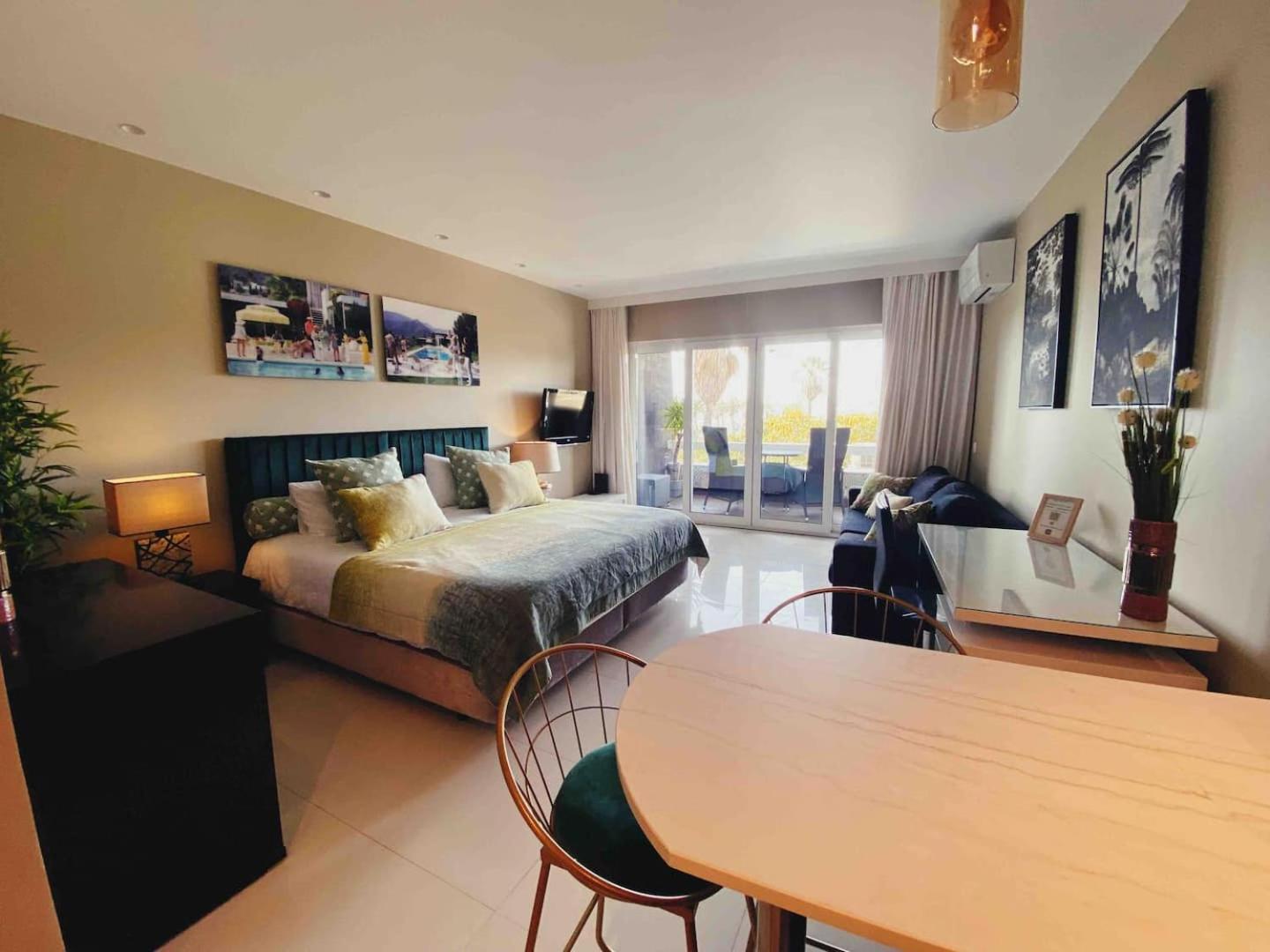 Sea View W Balcony 2 Mins Walk To Beach & Casino إستوريل المظهر الخارجي الصورة