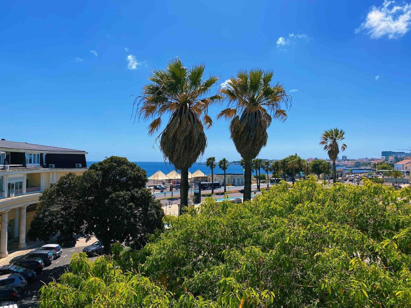 Sea View W Balcony 2 Mins Walk To Beach & Casino إستوريل المظهر الخارجي الصورة